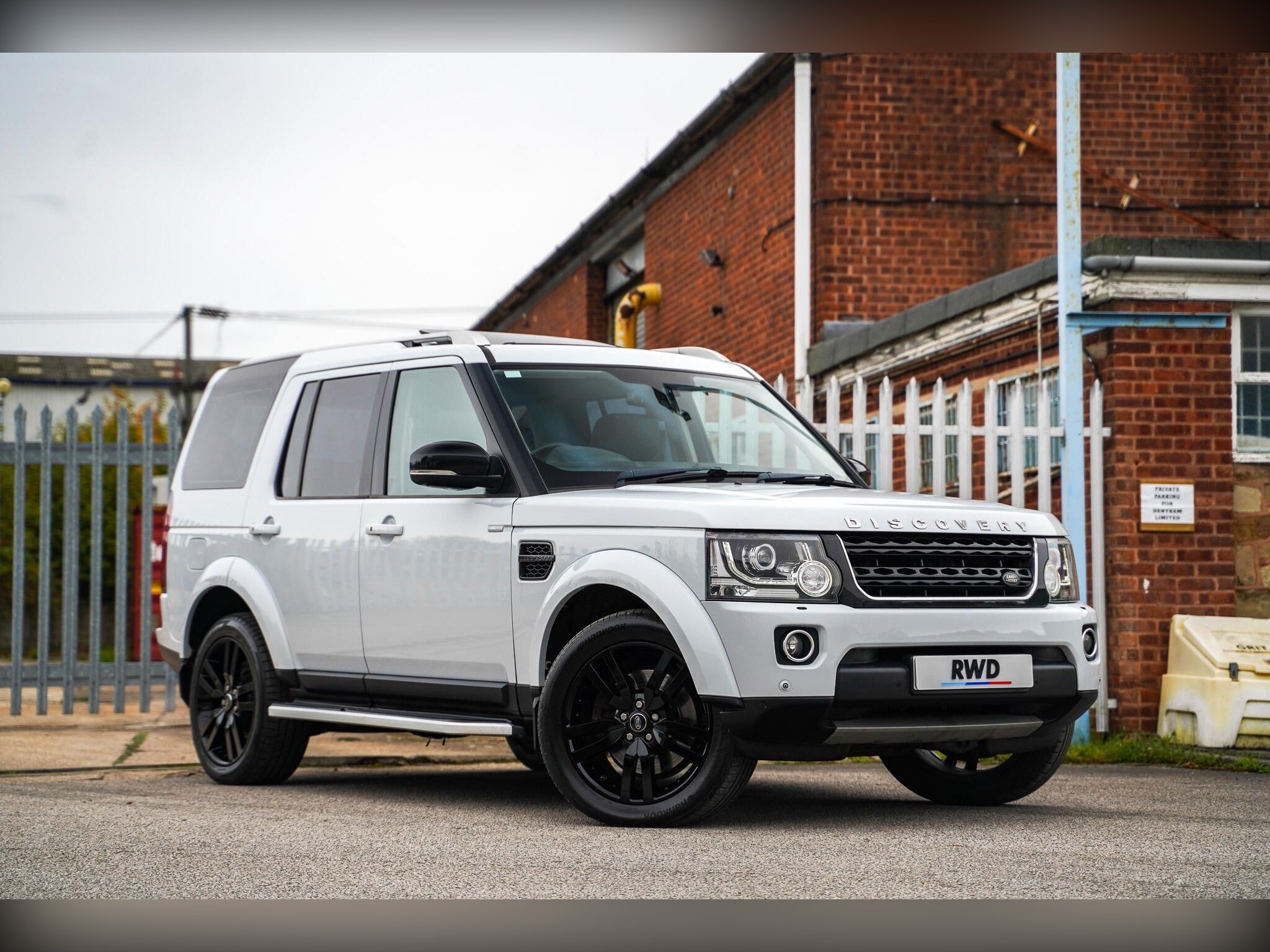 2016 Land Rover Discovery